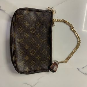 Authentic Louis Vuitton Crossbody Bag